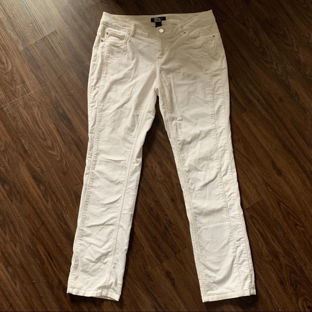 Size 6 White House Black Market Corduroy Pants